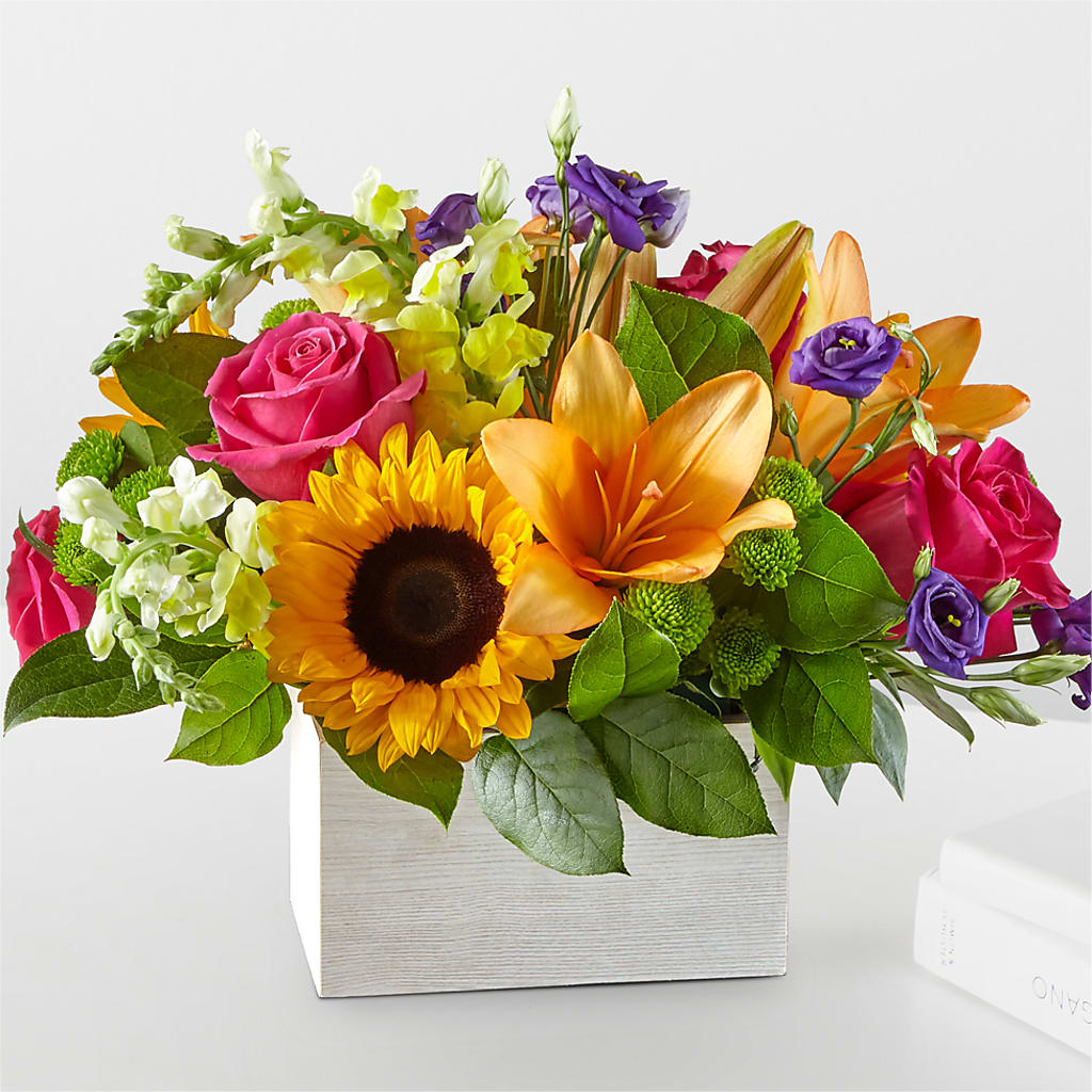 Best Day Box Bouquet – BECCA'S BLING AND BLOOMS, Millington TN