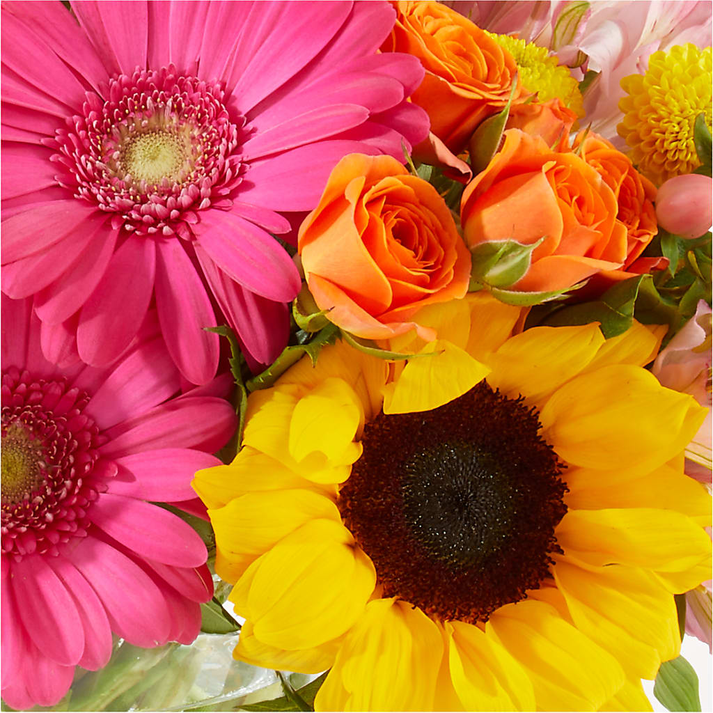 Florist Original Mixed Bouquet – BECCA'S BLING AND BLOOMS, Millington TN
