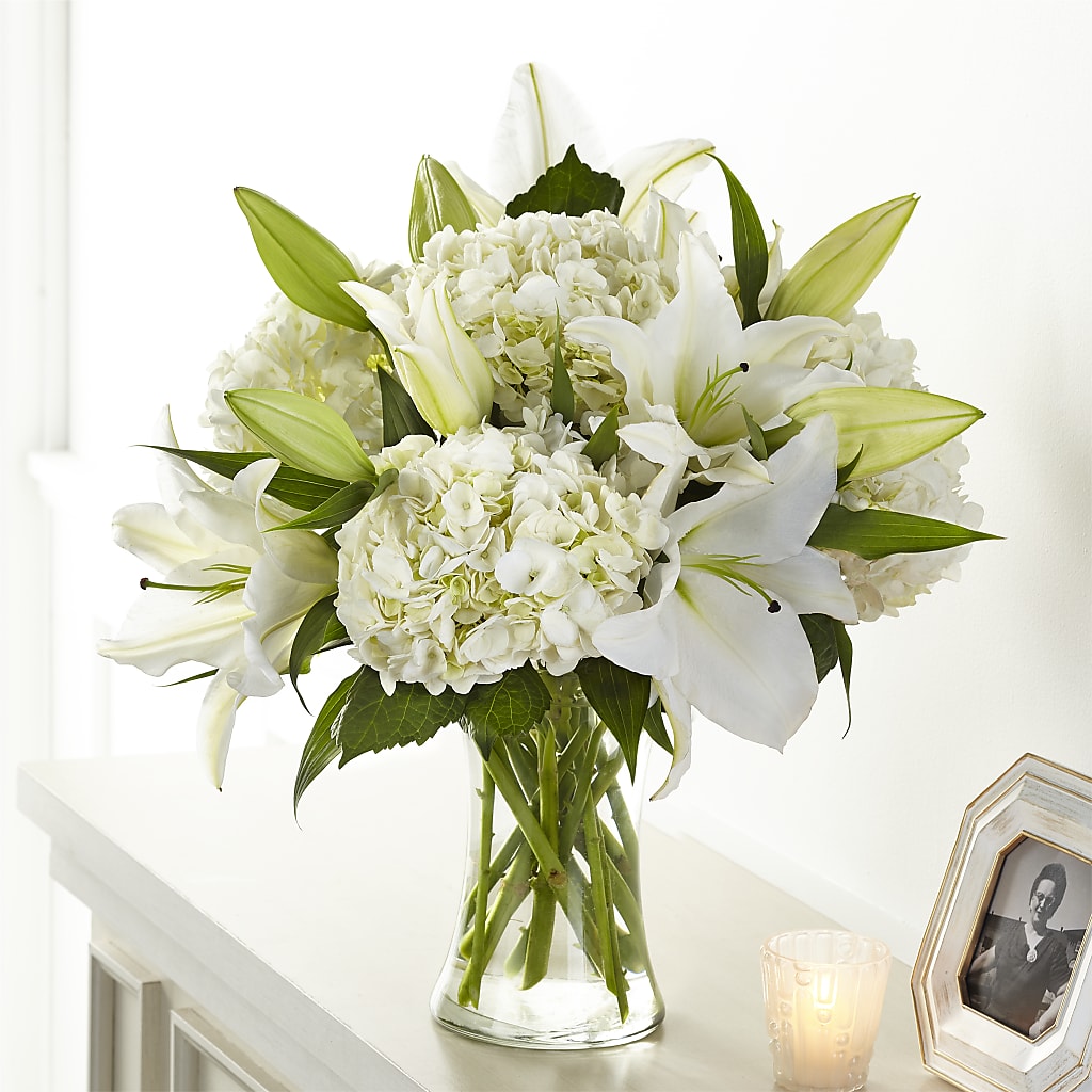 Compassionate Lily Bouquet – BECCA'S BLING AND BLOOMS, Millington TN