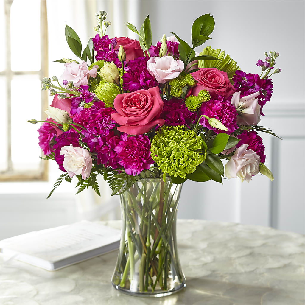 Everlasting Embrace Bouquet – BECCA'S BLING AND BLOOMS, Millington TN