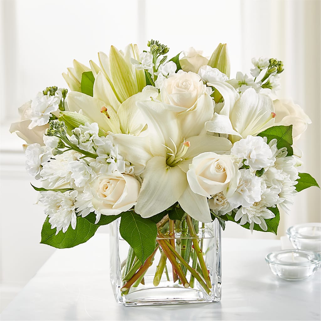 Gentle Breeze Bouquet – BECCA'S BLING AND BLOOMS, Millington TN