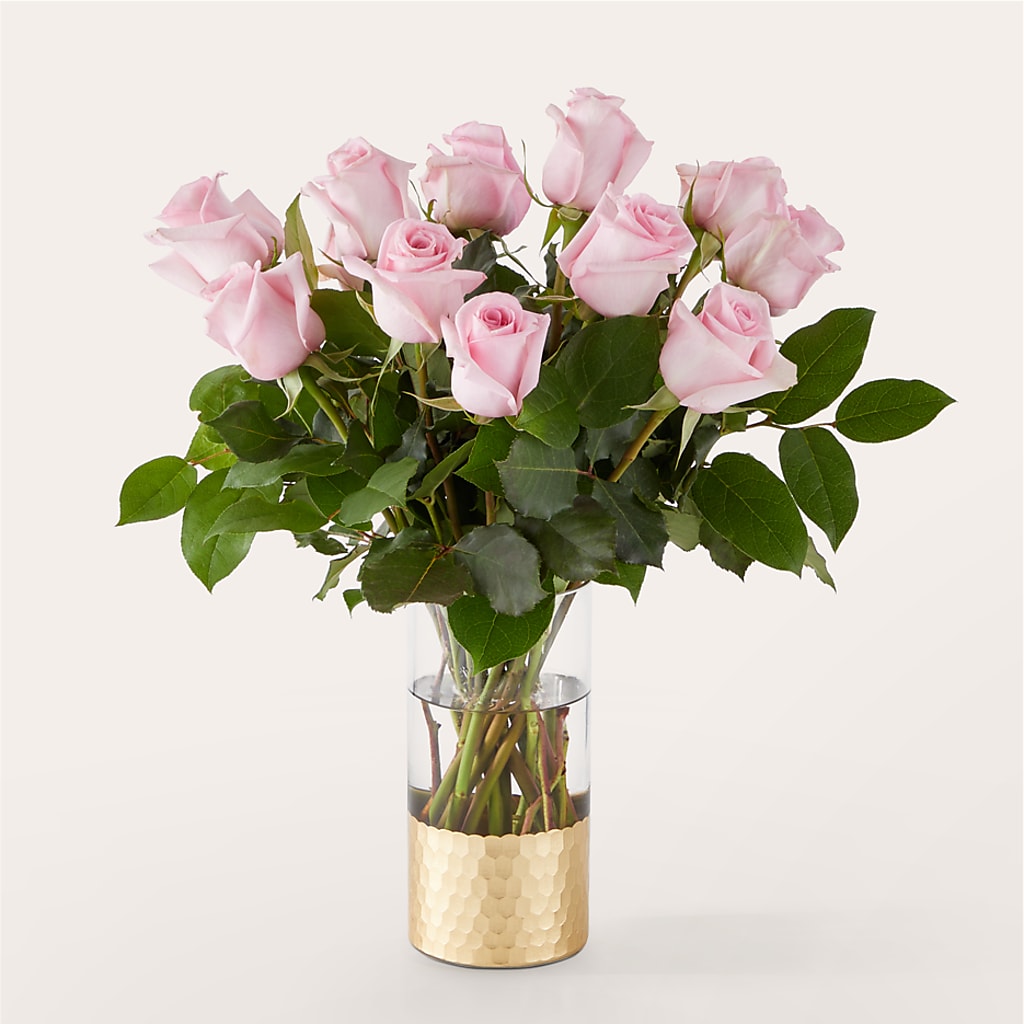 Picture Perfect Pink Rose Bouquet – BECCA'S BLING AND BLOOMS, Millington TN