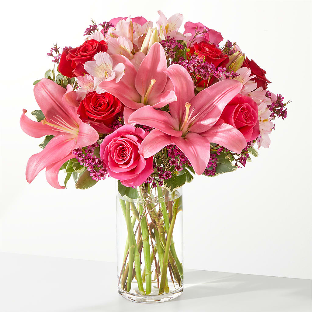 Lucky in Love Bouquet – BECCA'S BLING AND BLOOMS, Millington TN