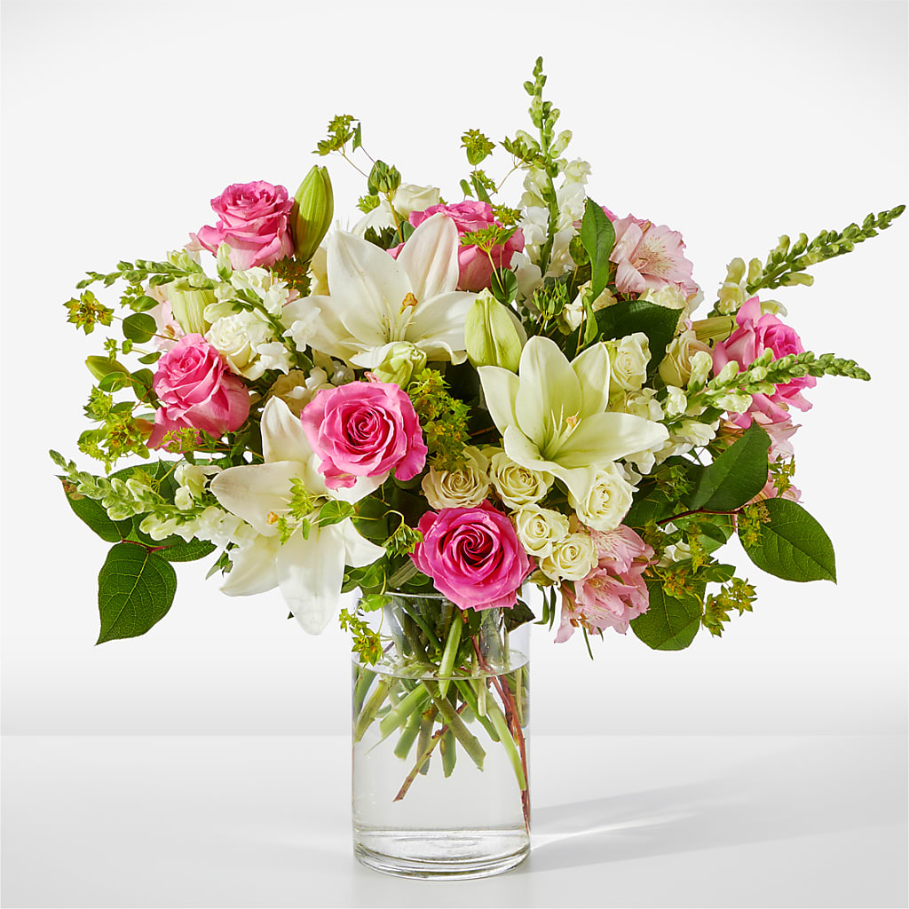 Fondly Bouquet – BECCA'S BLING AND BLOOMS, Millington TN