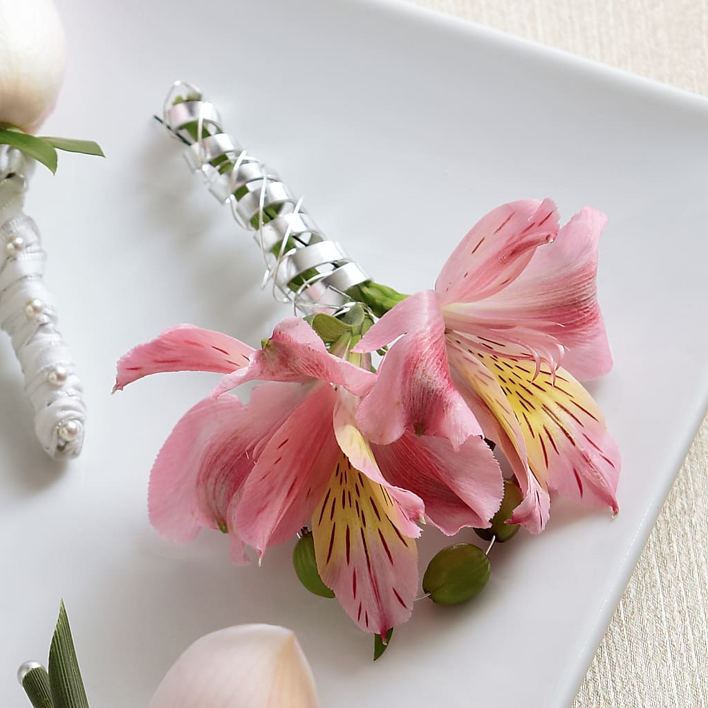 Pink Peruvian Lily Boutonniere – BECCA'S BLING AND BLOOMS, Millington TN