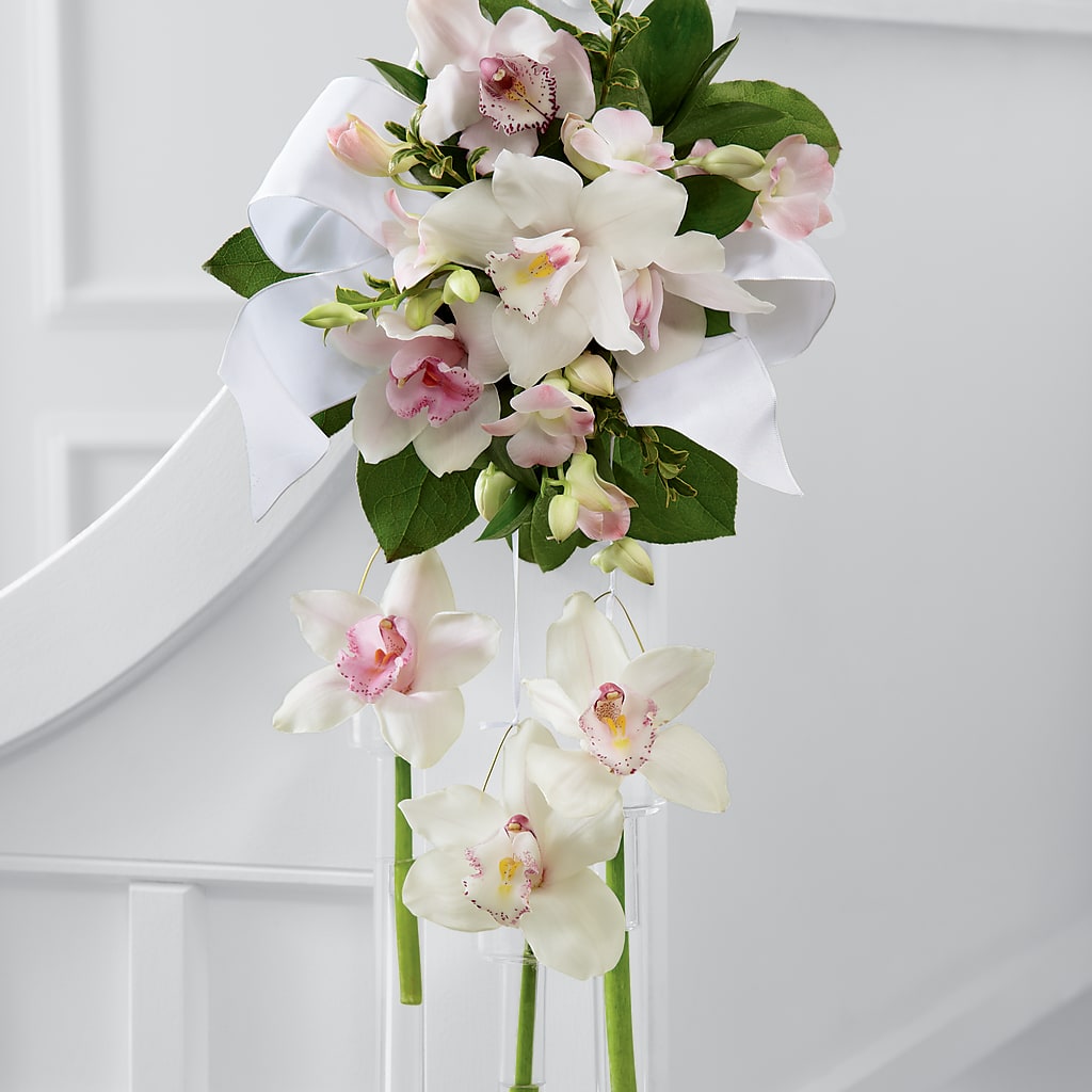 Perfect Entrance Pew Arrangement – BECCA'S BLING AND BLOOMS, Millington TN