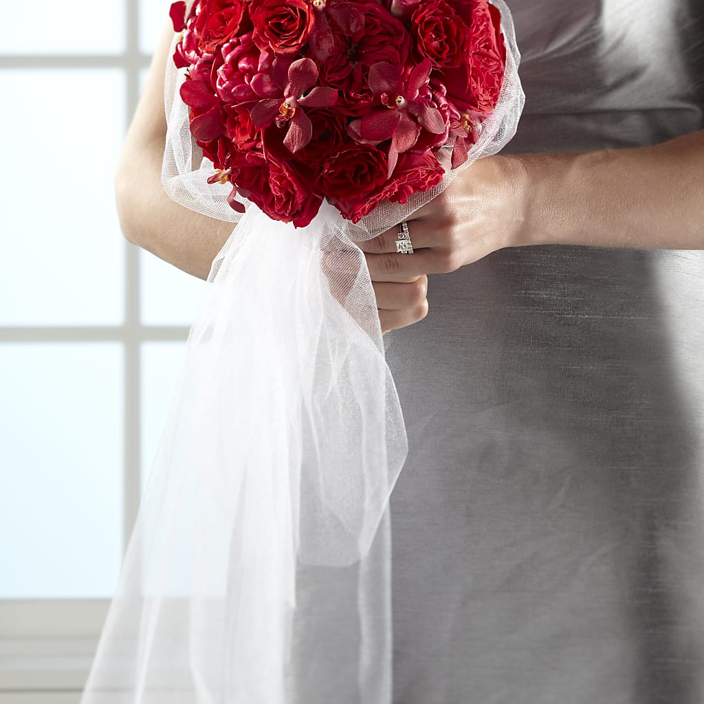 Desire Bouquet – BECCA'S BLING AND BLOOMS, Millington TN