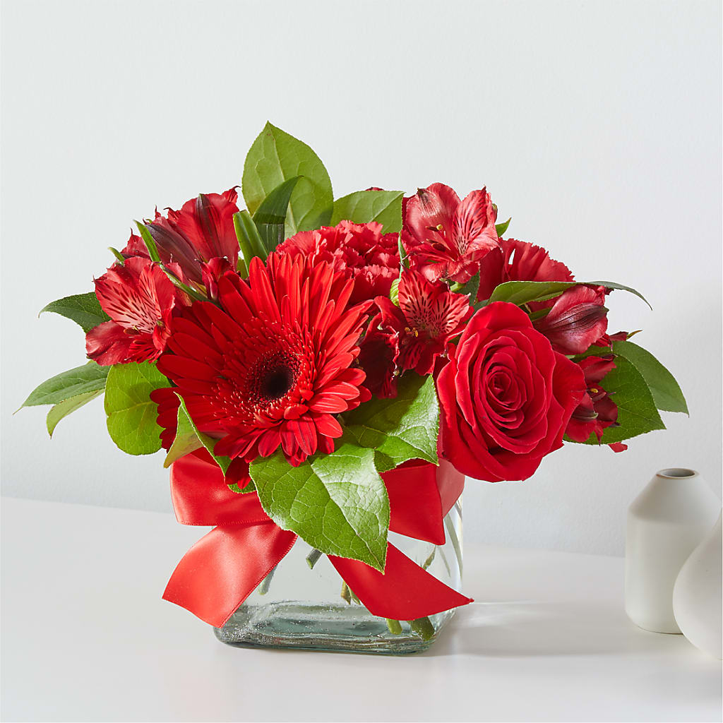 Red Hot Bouquet – BECCA'S BLING AND BLOOMS, Millington TN