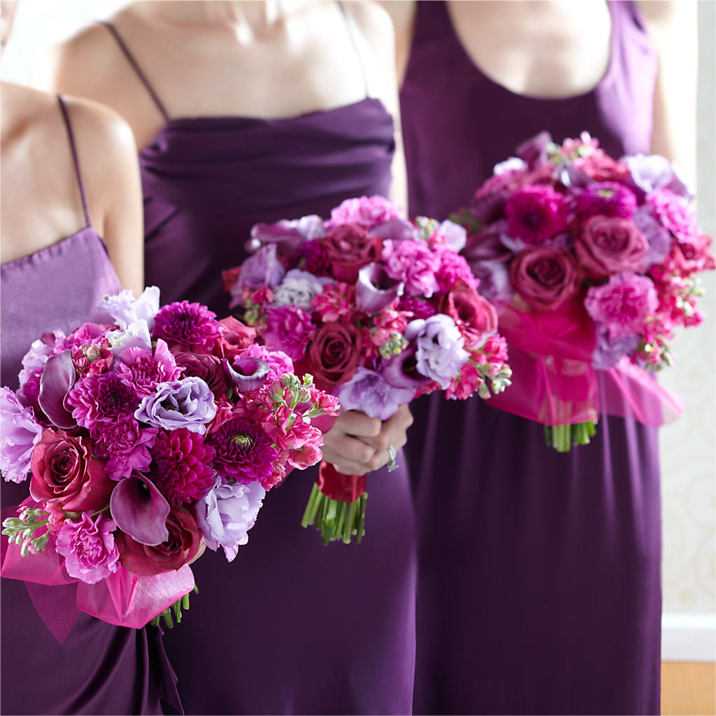 Bridesmaid's Garden Bouquet – BECCA'S BLING AND BLOOMS, Millington TN