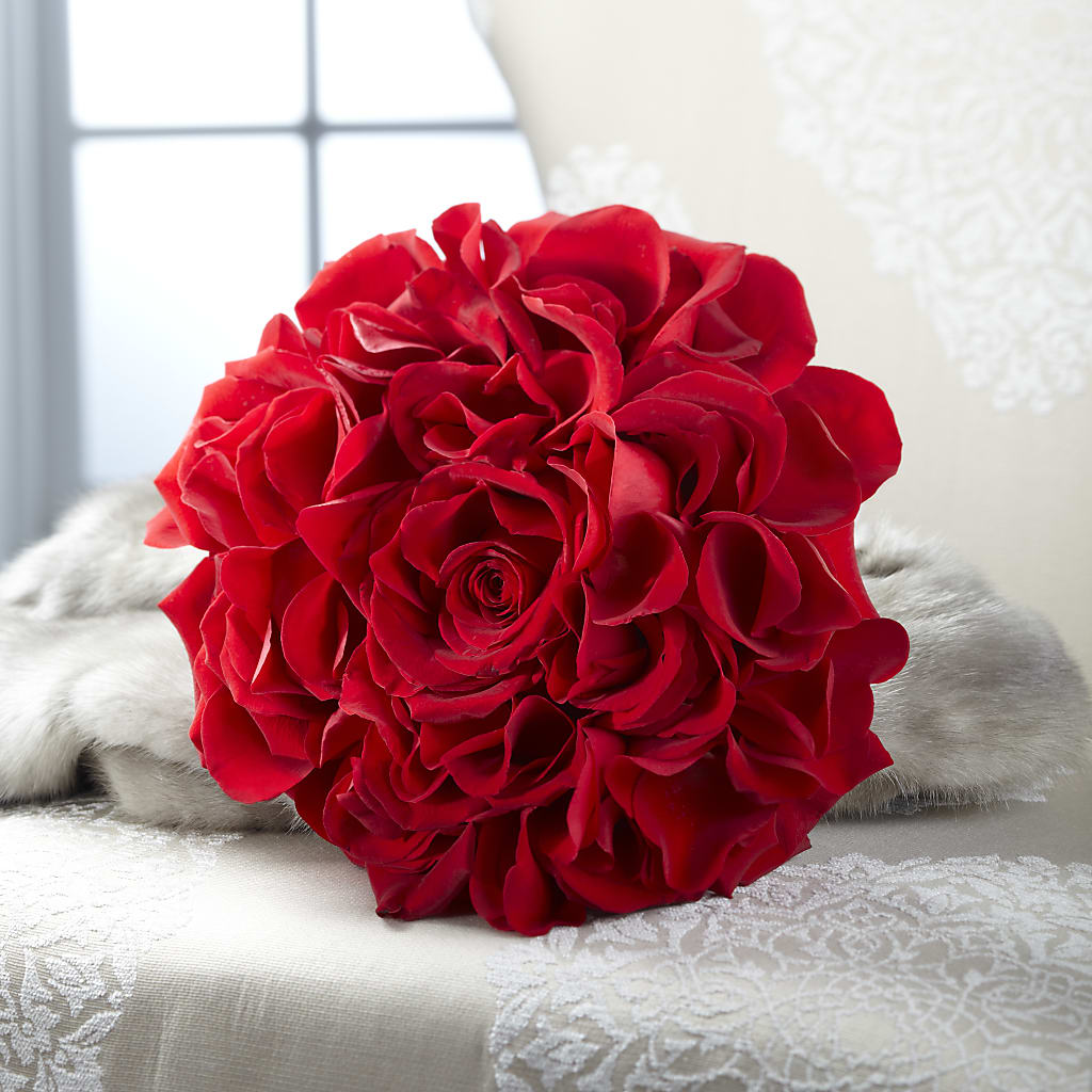 Composite Rose Bouquet – BECCA'S BLING AND BLOOMS, Millington TN
