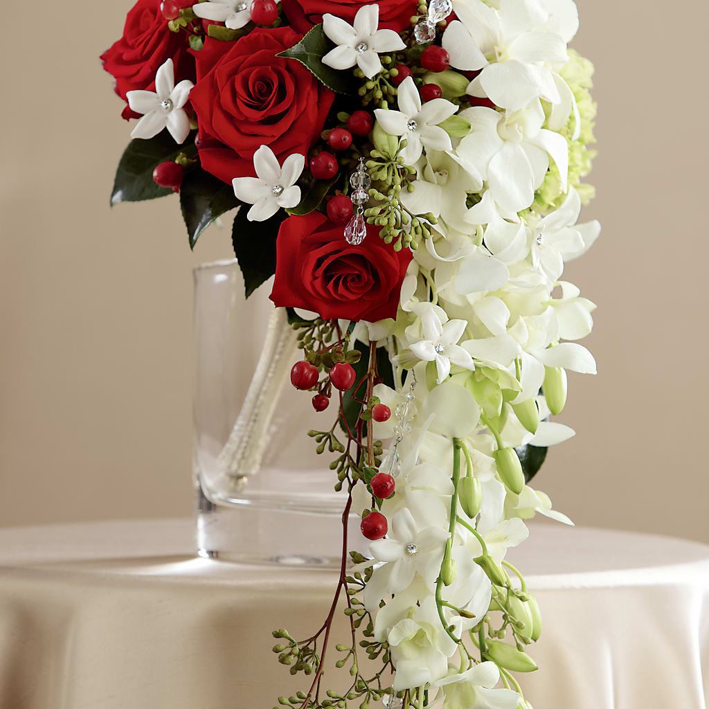 Here Comes the Bride Bouquet – BECCA'S BLING AND BLOOMS, Millington TN