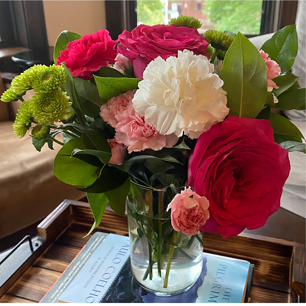 Sweet & Pretty Bouquet – BECCA'S BLING AND BLOOMS, Millington TN