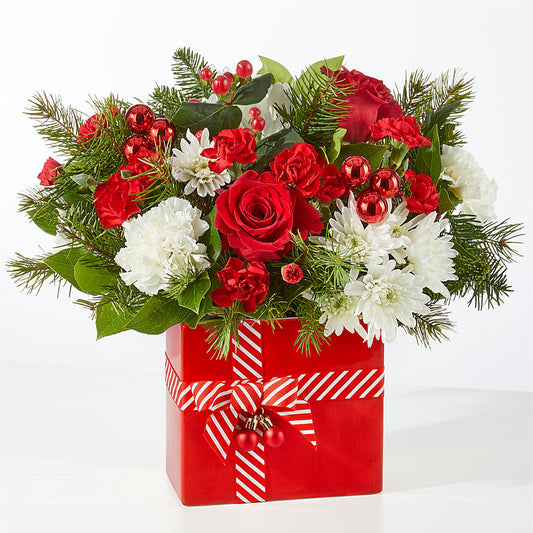 Presents Under the Tree Bouquet – BECCA'S BLING AND BLOOMS, Millington TN