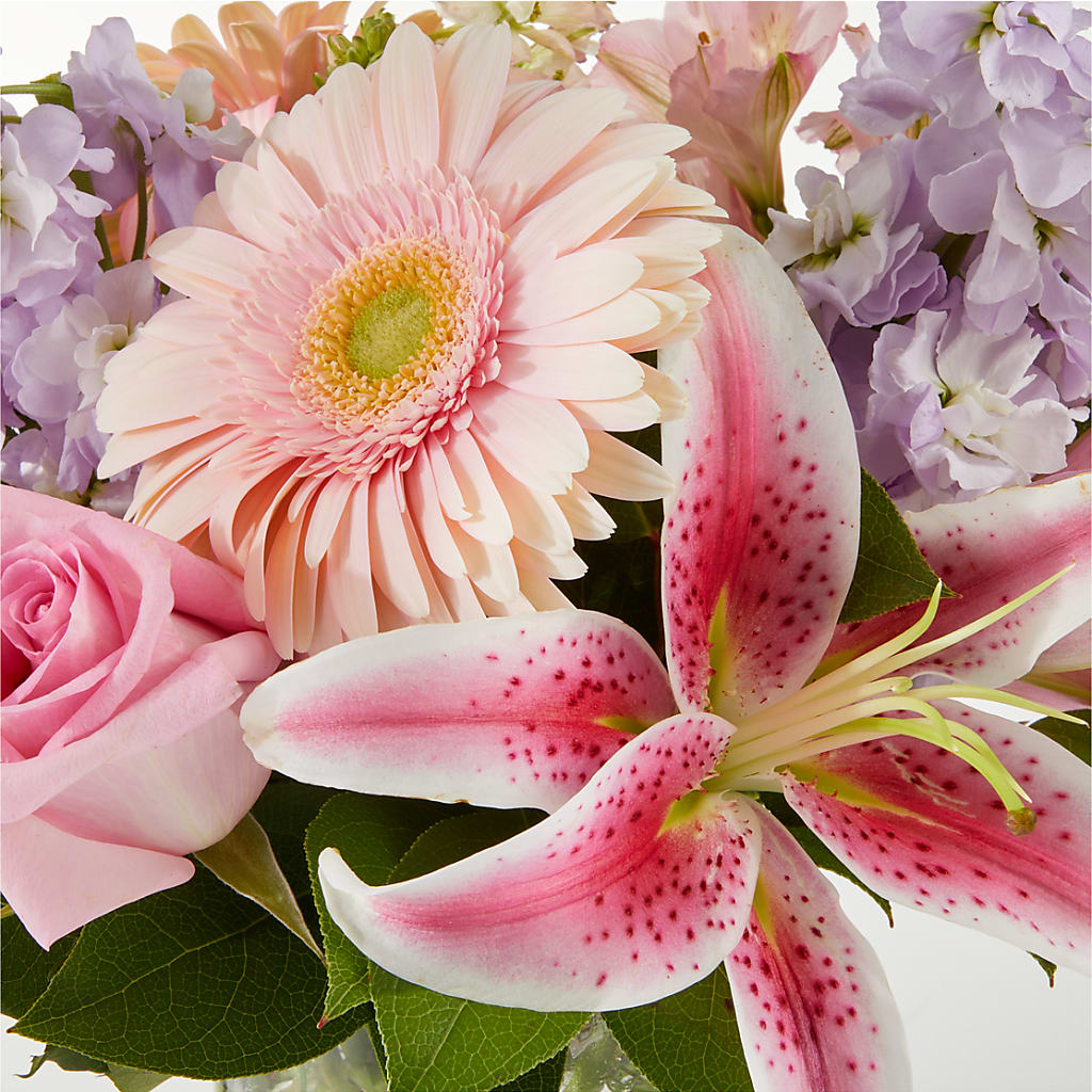The Teahouse Bouquet – BECCA'S BLING AND BLOOMS, Millington TN