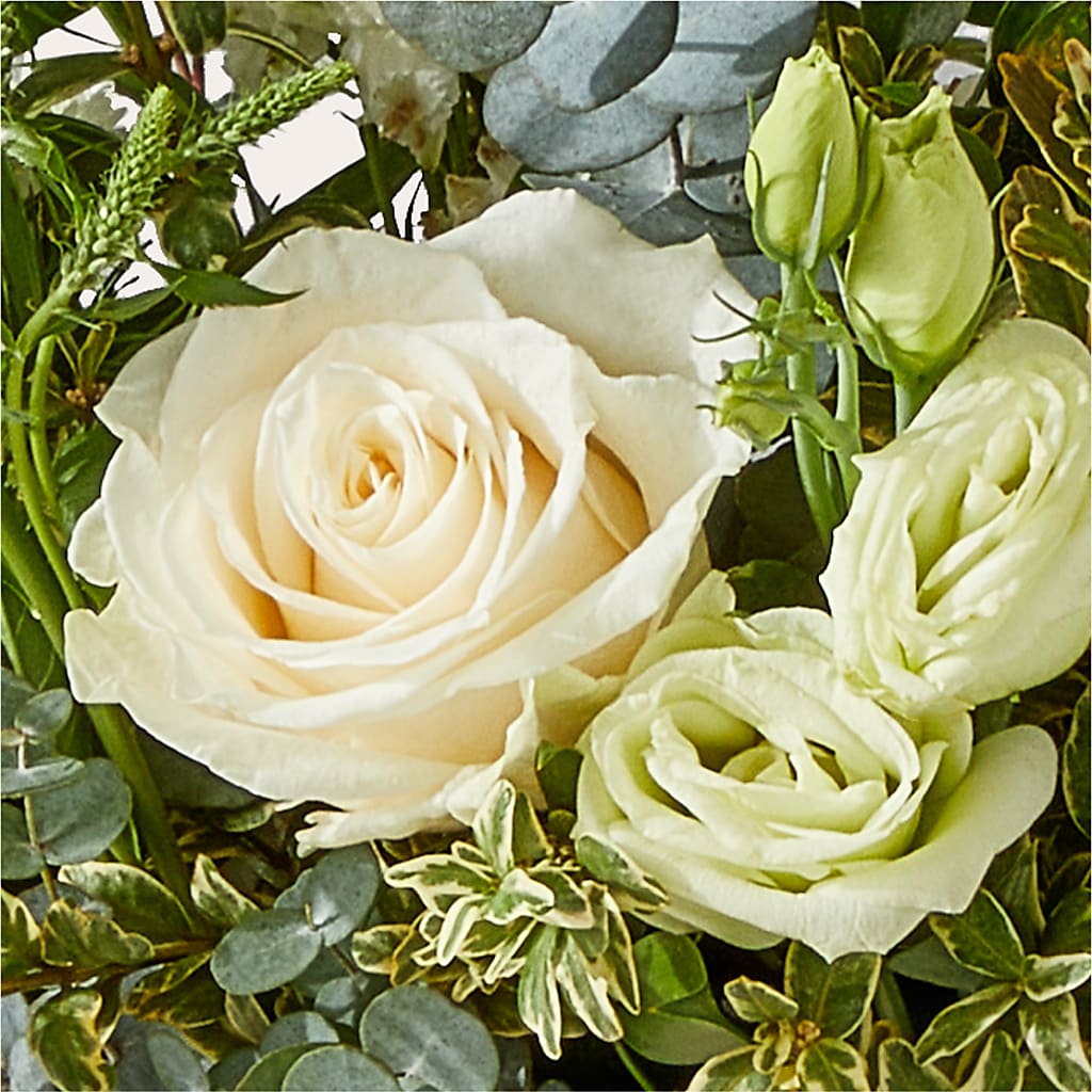 Cashmere Bouquet – BECCA'S BLING AND BLOOMS, Millington TN