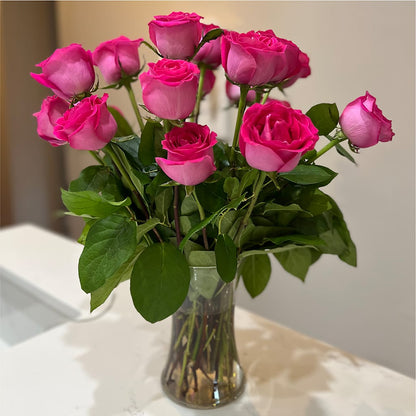 Long Stem Pink Rose Bouquet – BECCA'S BLING AND BLOOMS, Millington TN