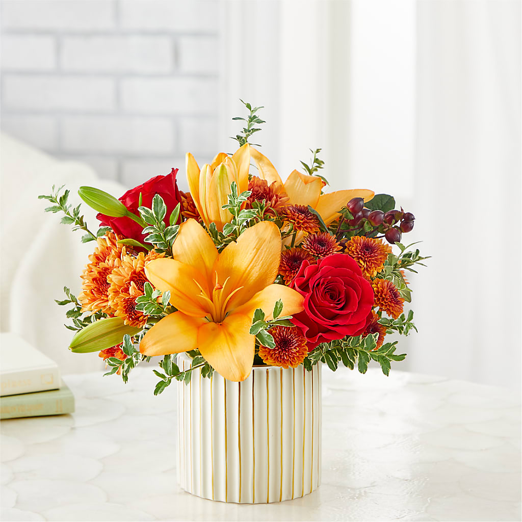 Scarlet Skies Bouquet – BECCA'S BLING AND BLOOMS, Millington TN