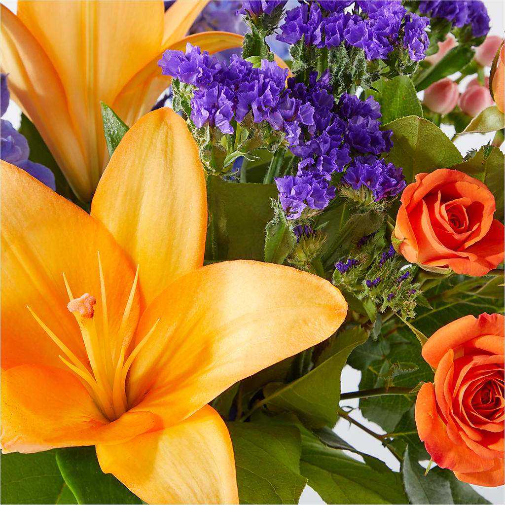 Radiant Citrus Bouquet – BECCA'S BLING AND BLOOMS, Millington TN