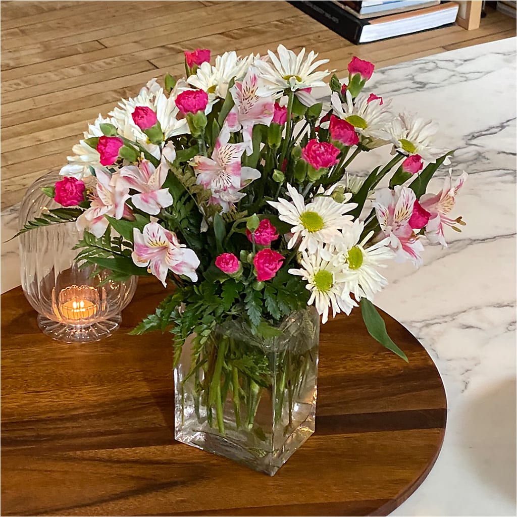 Sweet Surprises® Bouquet – BECCA'S BLING AND BLOOMS, Millington TN