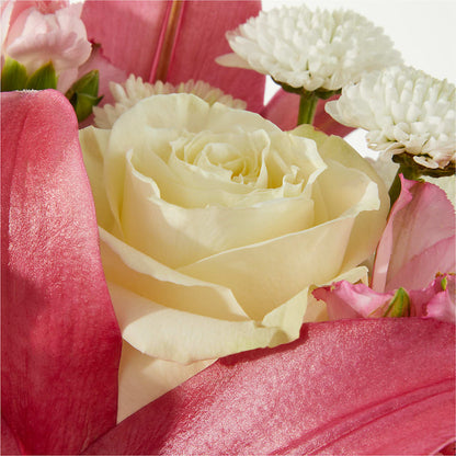 Piece of Cake Bouquet – BECCA'S BLING AND BLOOMS, Millington TN