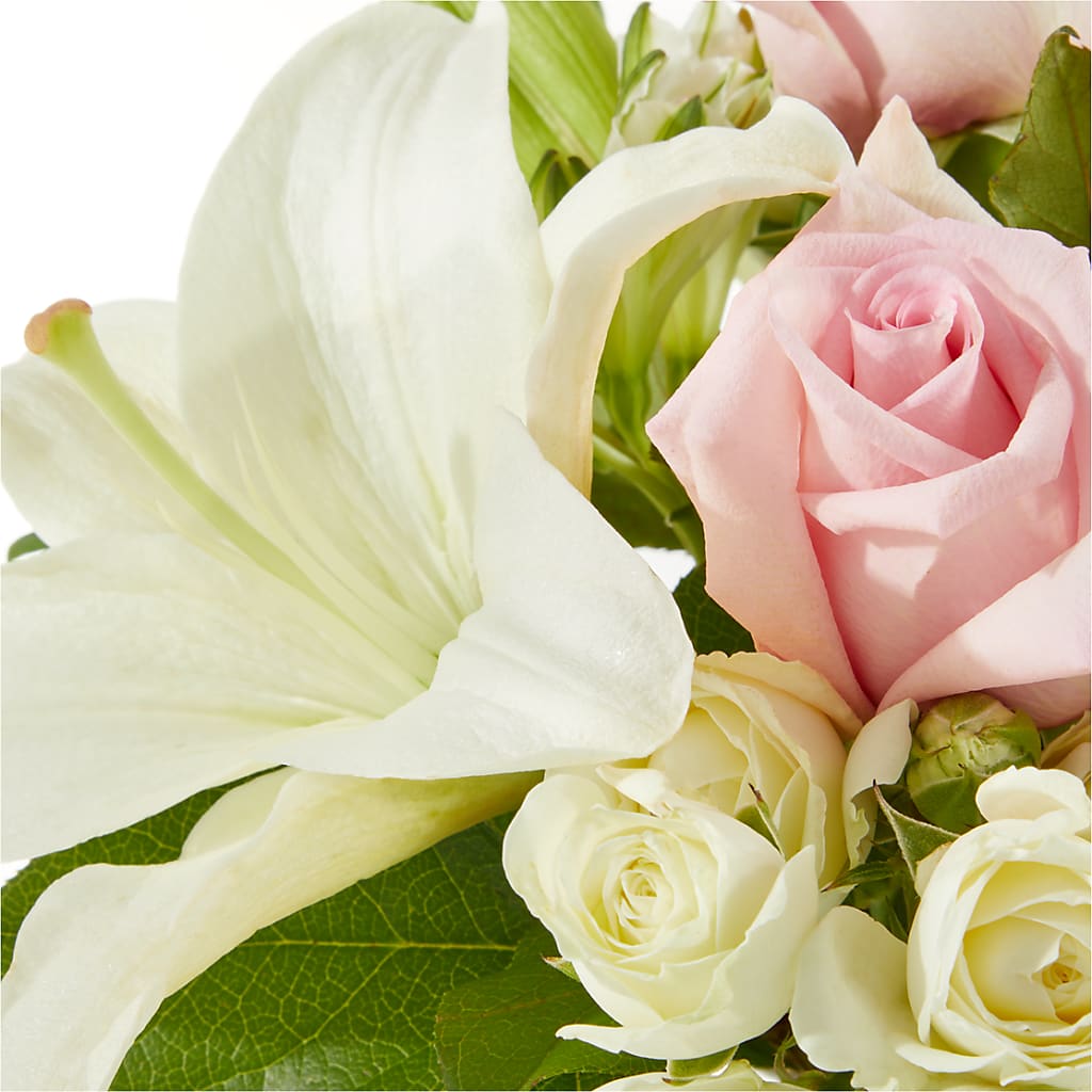 Kindhearted Bouquet – BECCA'S BLING AND BLOOMS, Millington TN