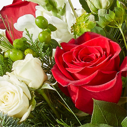 Deck the Halls Bouquet – BECCA'S BLING AND BLOOMS, Millington TN