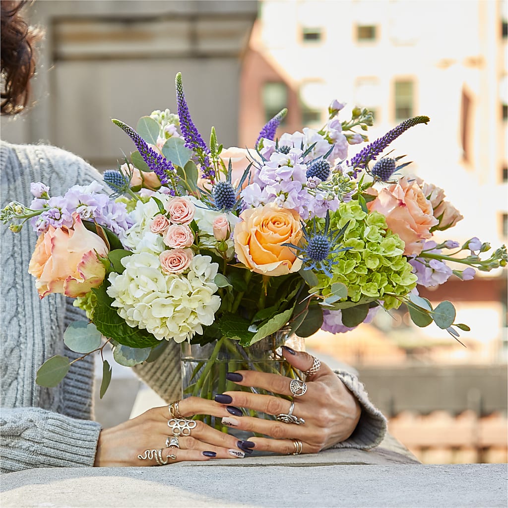 Porch Swing Bouquet – BECCA'S BLING AND BLOOMS, Millington TN
