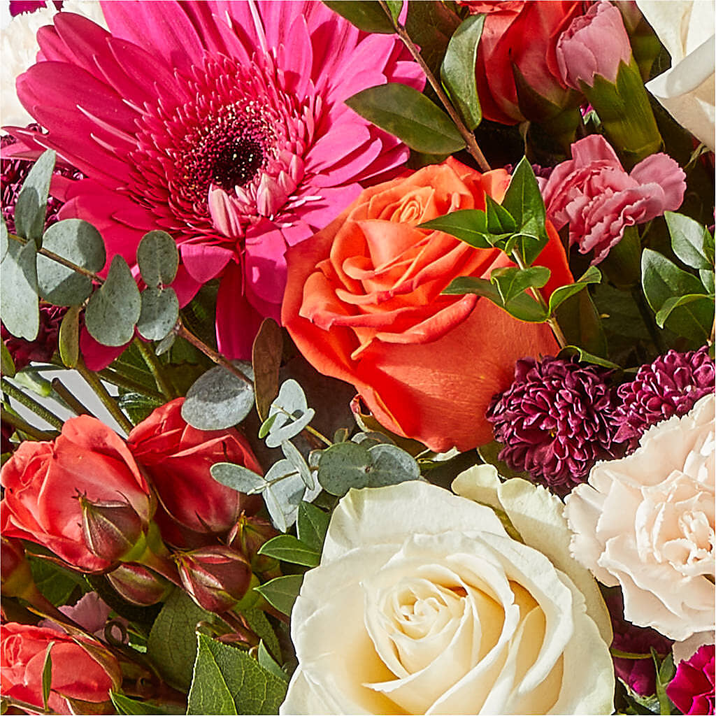 Smell the Roses Bouquet – BECCA'S BLING AND BLOOMS, Millington TN