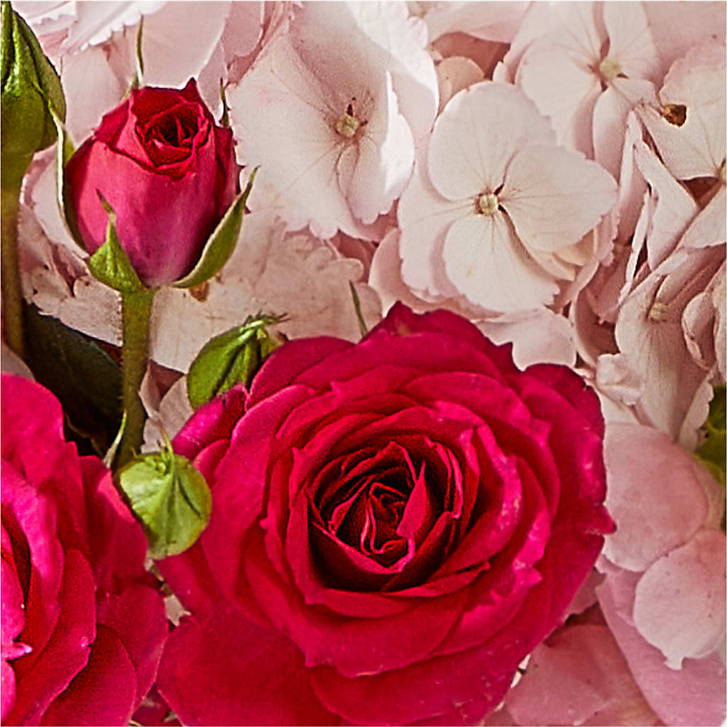 Glitz & Glam Bouquet – BECCA'S BLING AND BLOOMS, Millington TN