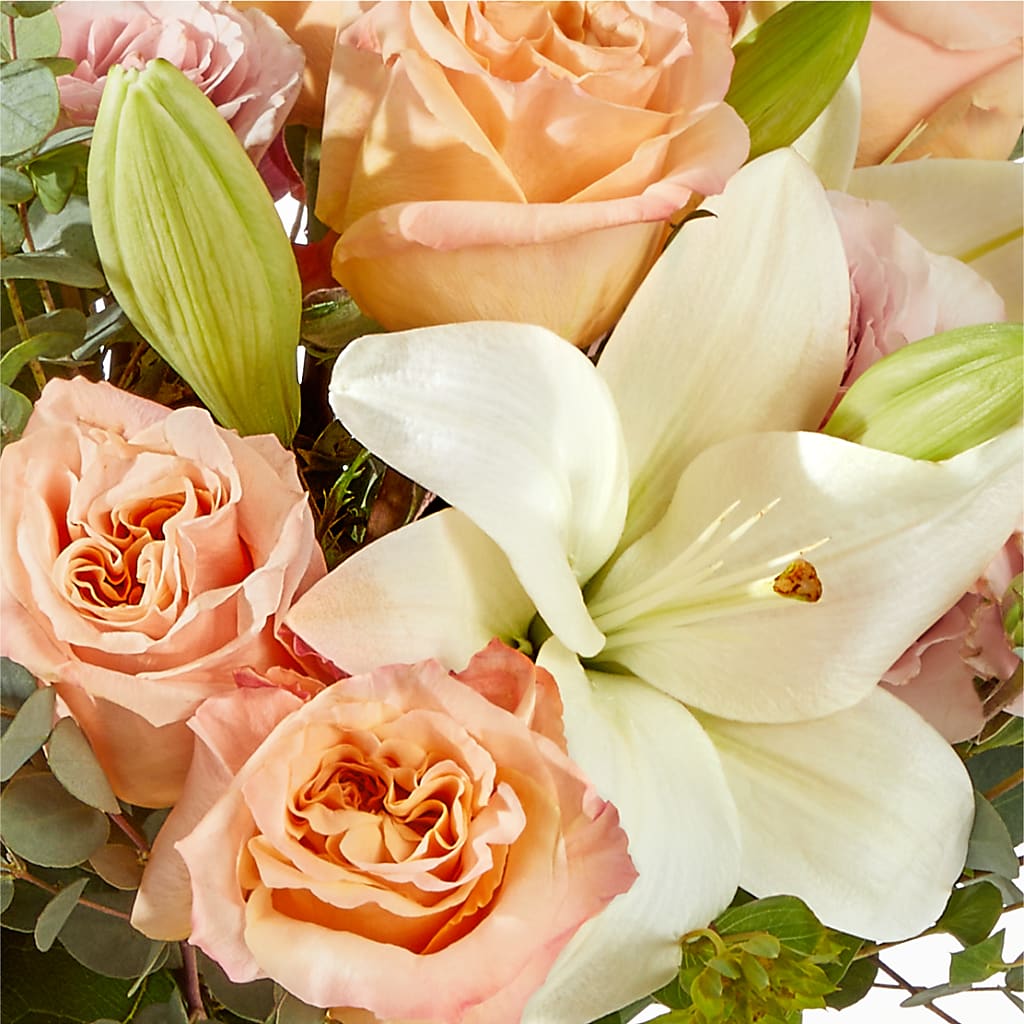 Grapefruit Splash Bouquet – BECCA'S BLING AND BLOOMS, Millington TN