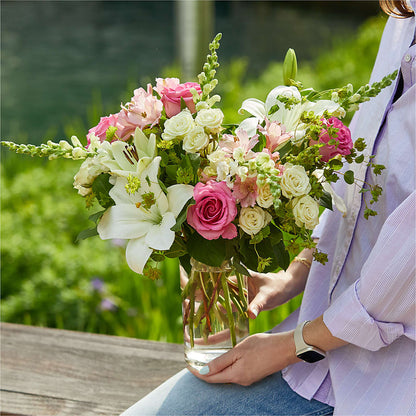 Fondly Bouquet – BECCA'S BLING AND BLOOMS, Millington TN