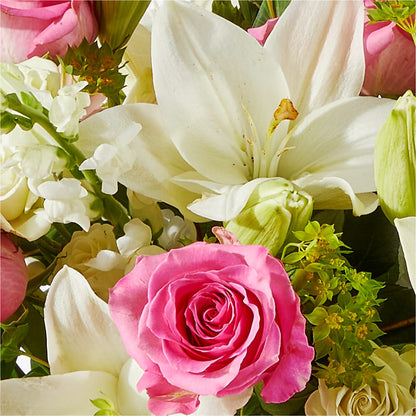 Fondly Bouquet – BECCA'S BLING AND BLOOMS, Millington TN