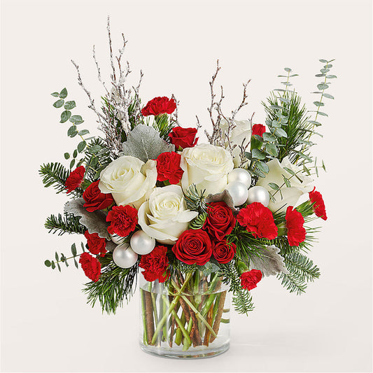 Trimming the Tree Bouquet – BECCA'S BLING AND BLOOMS, Millington TN